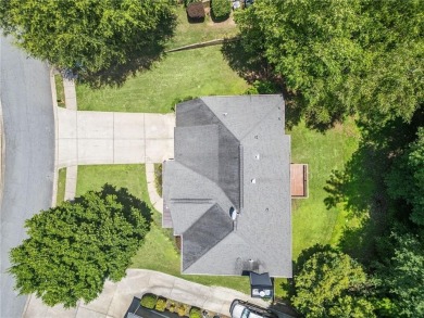 Beautifully Maintained Home in the Highly Desirable Bentwater on Bentwater Golf Club in Georgia - for sale on GolfHomes.com, golf home, golf lot