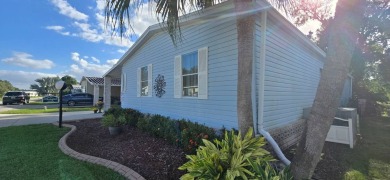 **MOTIVATED SELLER ** Welcome to your dream home in the scenic on Schalamar Creek Golf and Country Club in Florida - for sale on GolfHomes.com, golf home, golf lot