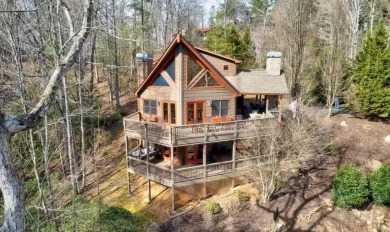 Look no more - This popular prow front home with a MOUNTAIN VIEW on White Path Golf Club in Georgia - for sale on GolfHomes.com, golf home, golf lot