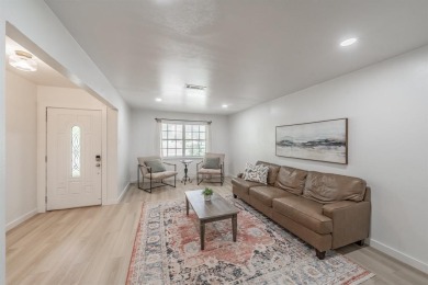 Fabulous 4 bedroom, 3 bath home in Farmers Branch offering two on Brookhaven Country Club - Golf Course in Texas - for sale on GolfHomes.com, golf home, golf lot