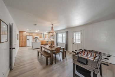 Fabulous 4 bedroom, 3 bath home in Farmers Branch offering two on Brookhaven Country Club - Golf Course in Texas - for sale on GolfHomes.com, golf home, golf lot