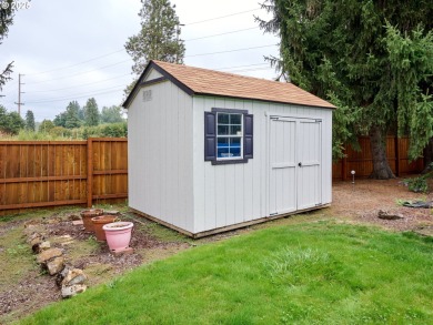 Welcome to golf course living without the HOA! This beautifully on  in Oregon - for sale on GolfHomes.com, golf home, golf lot