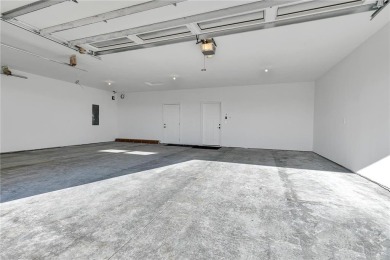 This 1753 sf One Level home has 3 bedrooms, 2 baths and a on Territory Golf Club in Minnesota - for sale on GolfHomes.com, golf home, golf lot