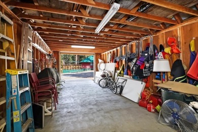 Beautiful lake views with over 52 feet of frontage on Davis on McCall Municipal Golf Course in Idaho - for sale on GolfHomes.com, golf home, golf lot