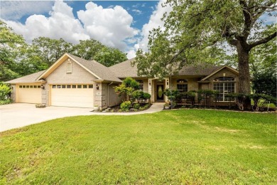 Stunning 3-bedroom, 2-bathroom, 4-car garage, home with new AC & on The Club At Runaway Bay in Texas - for sale on GolfHomes.com, golf home, golf lot