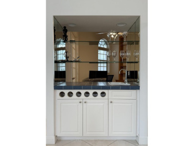 Priced to Sell! This charming 3-bedroom, 2-bathroom home on PGA National Golf Club in Florida - for sale on GolfHomes.com, golf home, golf lot