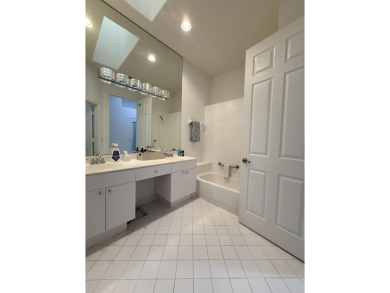 Priced to Sell! This charming 3-bedroom, 2-bathroom home on PGA National Golf Club in Florida - for sale on GolfHomes.com, golf home, golf lot