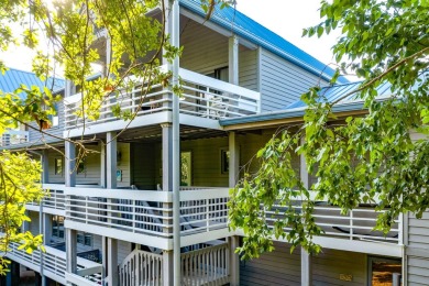 Welcome to this beautifully renovated two-bedroom on The Seabrook Island Club in South Carolina - for sale on GolfHomes.com, golf home, golf lot