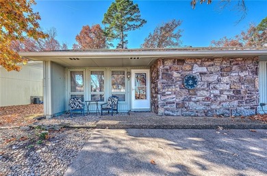 This inviting 3-bedroom, 1.5-bath single-story townhome offers a on Bella Vista Country Club and Golf Course in Arkansas - for sale on GolfHomes.com, golf home, golf lot