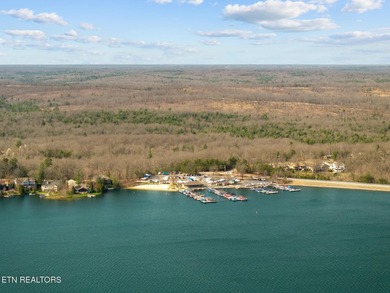 Welcome to this exceptional 2024-built home, where modern luxury on Heatherhurst Golf Course in Tennessee - for sale on GolfHomes.com, golf home, golf lot