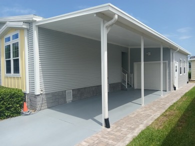 LOCATION! LOCATION!! 3 BEDROOM, 2 BATH (2016 Palm Harbor) -- on Spessard Holland Golf Course in Florida - for sale on GolfHomes.com, golf home, golf lot