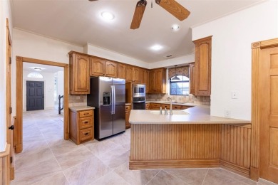 It would be difficult to find a better example of a 4 br, 3 bath on Oakmont Country Club in Texas - for sale on GolfHomes.com, golf home, golf lot