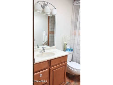 Charming condo in beautiful Sun City, affordable living in this on Sun City Lakes West and East in Arizona - for sale on GolfHomes.com, golf home, golf lot