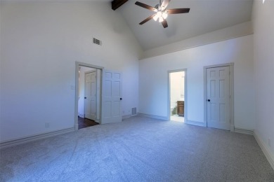 It would be difficult to find a better example of a 4 br, 3 bath on Oakmont Country Club in Texas - for sale on GolfHomes.com, golf home, golf lot