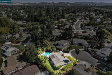 Beautifully updated single-level home on a 12,000 sqft lot! on Boundary Oak Golf Course in California - for sale on GolfHomes.com, golf home, golf lot