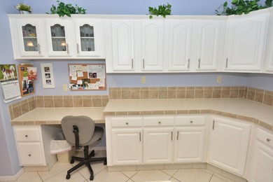 Discover over 1800 sq ft of comfortable living in this on Savanna Golf Club in Florida - for sale on GolfHomes.com, golf home, golf lot