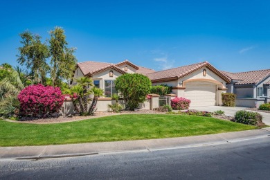 Welcome to this 2-bedroom, 2-bath home, offering 1,764 sq. ft on Heritage Palms Golf Club in California - for sale on GolfHomes.com, golf home, golf lot