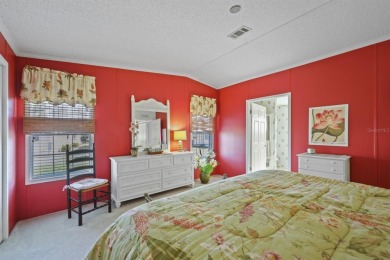 Move in ready and just waiting for your own personal touch. This on Maple Leaf Golf and Country Club in Florida - for sale on GolfHomes.com, golf home, golf lot