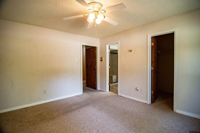 Lakefront classic! Brick ranch style home is ready for on Holly Lake Ranch Golf Club in Texas - for sale on GolfHomes.com, golf home, golf lot