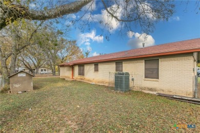 Welcome to this charming 3-bedroom, 2-bathroom brick home on Gatesville Country Club in Texas - for sale on GolfHomes.com, golf home, golf lot