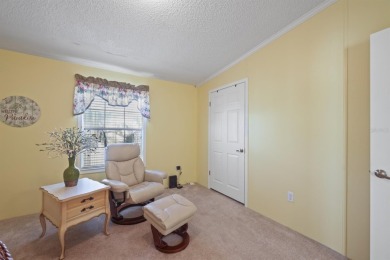 Move in ready and just waiting for your own personal touch. This on Maple Leaf Golf and Country Club in Florida - for sale on GolfHomes.com, golf home, golf lot