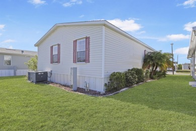 Move in ready and just waiting for your own personal touch. This on Maple Leaf Golf and Country Club in Florida - for sale on GolfHomes.com, golf home, golf lot