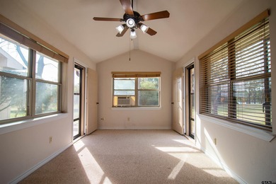 Lakefront classic! Brick ranch style home is ready for on Holly Lake Ranch Golf Club in Texas - for sale on GolfHomes.com, golf home, golf lot