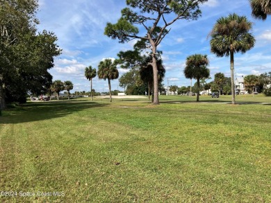 Golfers Welcome! Discover this rare find in Brevard County's on Mallards Landing Golf Course in Florida - for sale on GolfHomes.com, golf home, golf lot