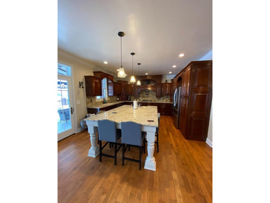 Enjoy the beauty of this 5 bedroom, 4 bath home at Stone Crest on StoneCrest Golf Course in Kentucky - for sale on GolfHomes.com, golf home, golf lot