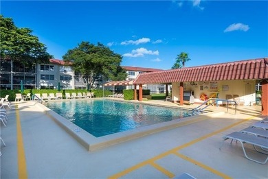 An oasis to call home, beautiful 2BA/2BA unit in perfect on Hollybrook Golf and Tennis Club  in Florida - for sale on GolfHomes.com, golf home, golf lot