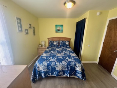 JUST LISTED in OCEAN LAKES! Excellent layout in this well on Prestwick Country Club in South Carolina - for sale on GolfHomes.com, golf home, golf lot