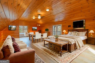 This beautifully updated, 4-bathroom and 3 bedrooms with another on White Path Golf Club in Georgia - for sale on GolfHomes.com, golf home, golf lot