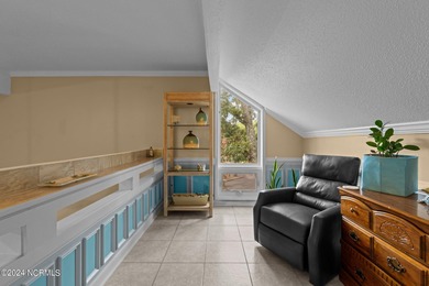 2 Bedrm, 2.5 Bath Condo with unique investment / low-maintenance on Harbour Point Golf Club in North Carolina - for sale on GolfHomes.com, golf home, golf lot