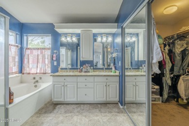 Beautifully Updated Home in Arrowhead Ranch - VA Loan at 4.25% on The Legend at Arrowhead in Arizona - for sale on GolfHomes.com, golf home, golf lot