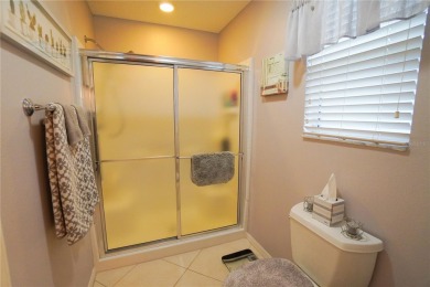 Under contract-accepting backup offers. This charming Austin on The Links of Spruce Creek in Florida - for sale on GolfHomes.com, golf home, golf lot