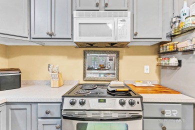 Beautiful 3 bedroom, 2 bathroom home in the desirable Lake on Lake Forest Yacht and Country Club in Alabama - for sale on GolfHomes.com, golf home, golf lot