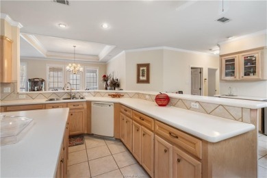 Looking for your dream home in College Station, Texas? Look no on Pebble Creek Country Club in Texas - for sale on GolfHomes.com, golf home, golf lot