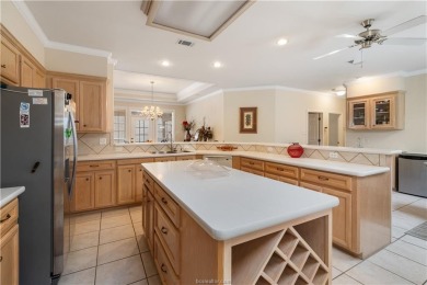 Looking for your dream home in College Station, Texas? Look no on Pebble Creek Country Club in Texas - for sale on GolfHomes.com, golf home, golf lot