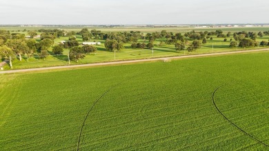 This 29.4+/- acre tract is located east of Grand Island on Jackrabbit Run Golf Course in Nebraska - for sale on GolfHomes.com, golf home, golf lot