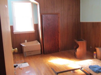 APPROVED SHORT SALE PRICE: $71250
Bring your toolbox! Cape on Hillcrest Golf Club in Maine - for sale on GolfHomes.com, golf home, golf lot