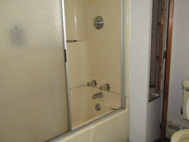 APPROVED SHORT SALE PRICE: $71250
Bring your toolbox! Cape on Hillcrest Golf Club in Maine - for sale on GolfHomes.com, golf home, golf lot