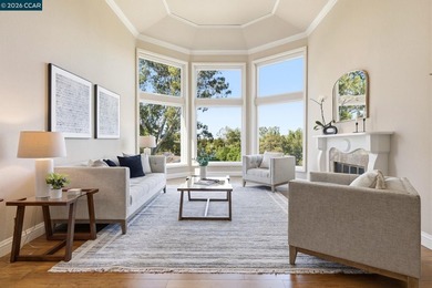 Expansive 5-bedroom custom Northgate home set on 1.81 acres with on Boundary Oak Golf Course in California - for sale on GolfHomes.com, golf home, golf lot