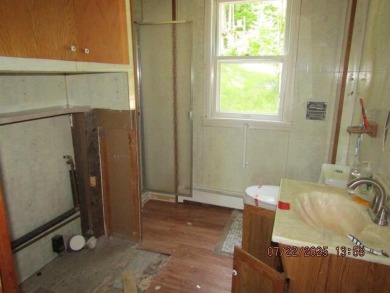 APPROVED SHORT SALE PRICE: $71250
Bring your toolbox! Cape on Hillcrest Golf Club in Maine - for sale on GolfHomes.com, golf home, golf lot