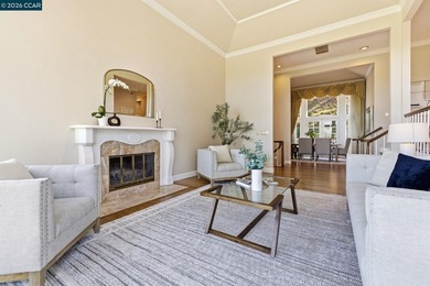 Expansive 5-bedroom custom Northgate home set on 1.81 acres with on Boundary Oak Golf Course in California - for sale on GolfHomes.com, golf home, golf lot