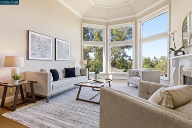 Expansive 5-bedroom custom Northgate home set on 1.81 acres with on Boundary Oak Golf Course in California - for sale on GolfHomes.com, golf home, golf lot