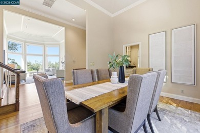 Expansive 5-bedroom custom Northgate home set on 1.81 acres with on Boundary Oak Golf Course in California - for sale on GolfHomes.com, golf home, golf lot