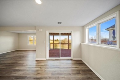 Welcome to this beautifully renovated townhome, perfectly on Teetering Rocks Links in Missouri - for sale on GolfHomes.com, golf home, golf lot