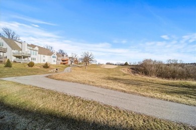 Welcome to this beautifully renovated townhome, perfectly on Teetering Rocks Links in Missouri - for sale on GolfHomes.com, golf home, golf lot