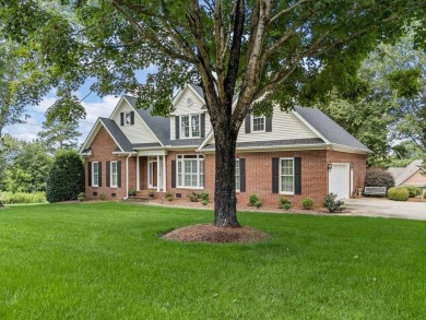 Welcome to this quality built custom, all brick, traditional on River Falls Plantation in South Carolina - for sale on GolfHomes.com, golf home, golf lot