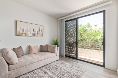This fully furnished, turnkey 3-bedroom, 2-bath townhouse has on Gainey Ranch Golf Club in Arizona - for sale on GolfHomes.com, golf home, golf lot